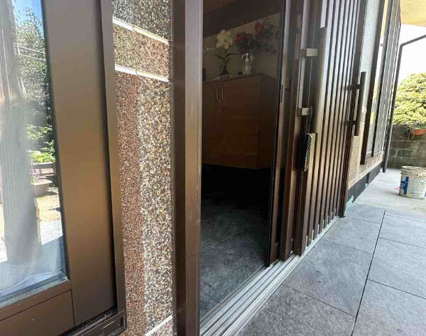 玄関まわり(3)