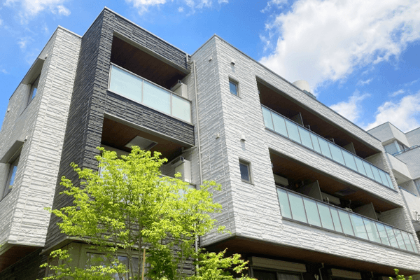 戸建てからアパート、店舗内装の塗装工事お任せ下さい！