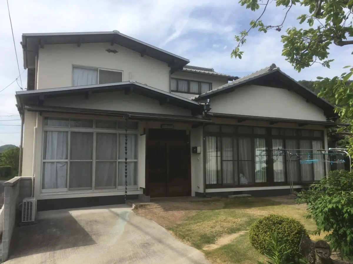 笠岡市広浜 外壁塗装工事(施工後1）