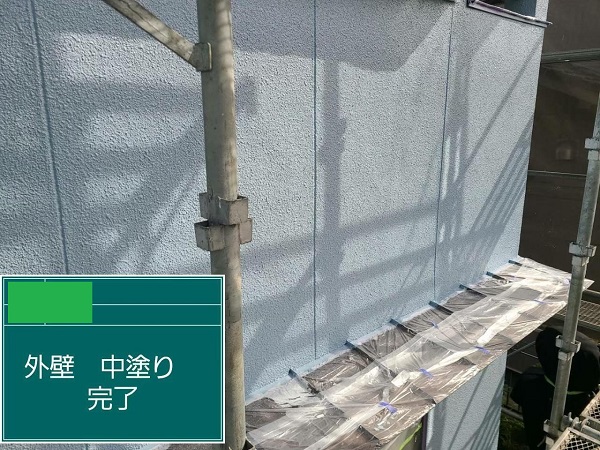 岡山県笠岡市・U様　外壁塗装・物置塗装　外壁中塗りの必要性とは (1)
