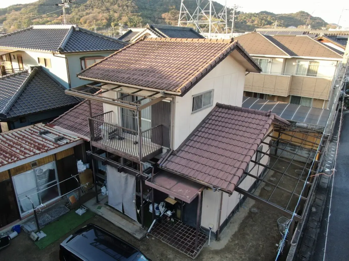笠岡市M様邸 屋根・外壁塗装、玄関バルコニー取替工事の現地調査 