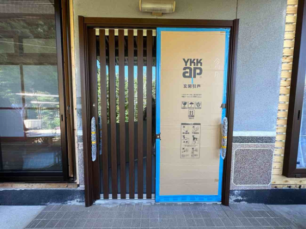 玄関まわり(1)
