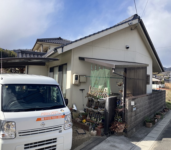 岡山県里庄町・S様|外壁塗装+屋根谷部分改修工事施工前 (2)