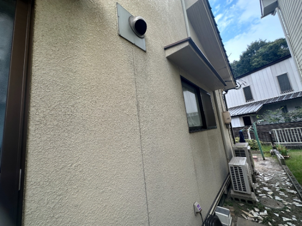 W様邸換気口２枚目