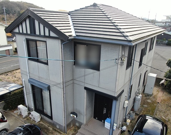 岡山県浅口市・O様邸｜外壁塗装・サイディング部分張り替えで艶の美しい外観に！　施工前 (3)