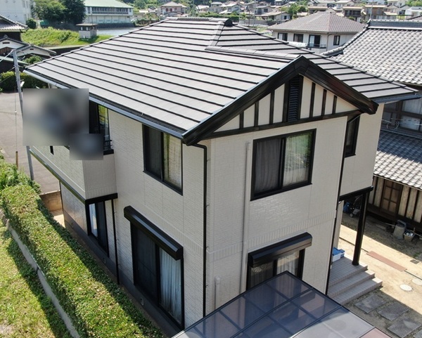 岡山県浅口市・O様邸｜外壁塗装・サイディング部分張り替えで艶の美しい外観に！ 施工後 (2)