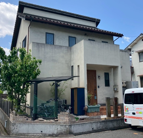 広島県福山市・W様邸外壁塗装|ジョリパットにガイナスーパークリーンで塗り替え (5)