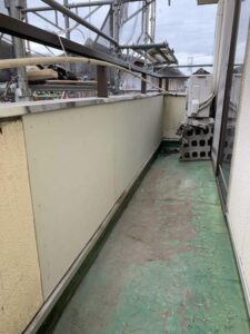 井原市F様邸ベランダ外壁ボード