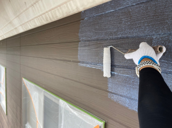 福山市H様邸外壁下塗り2