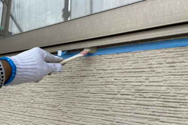 福山市H様邸窓枠シーリング2