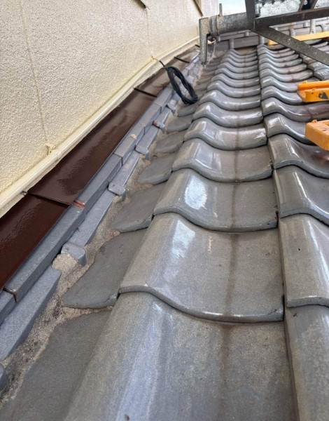 福山市M様邸水切り板塗装3