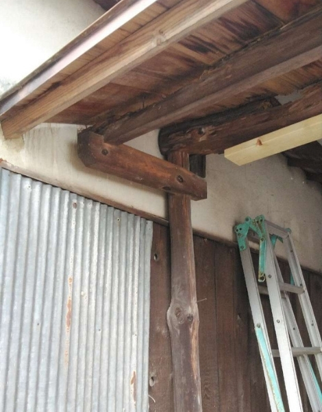 小田郡T様邸小屋庇点検3