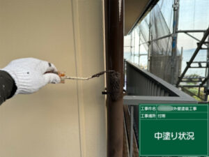 笠岡市S様邸竪樋塗装1